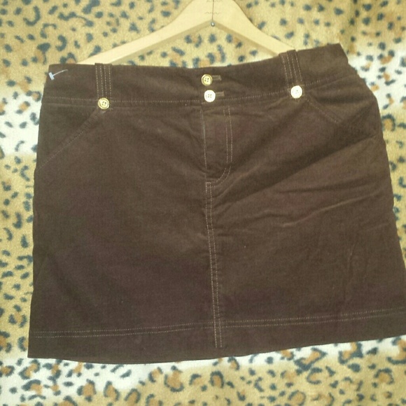 Lily Pulitzer  mini skirt  brown corduroy size 4