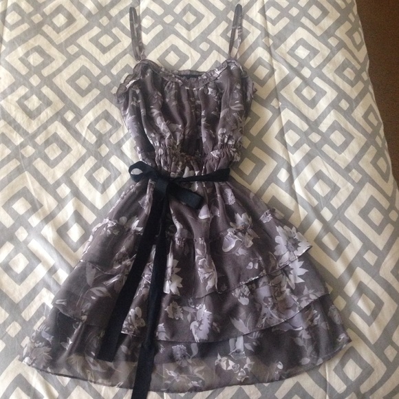 American Eagle Grey Dress