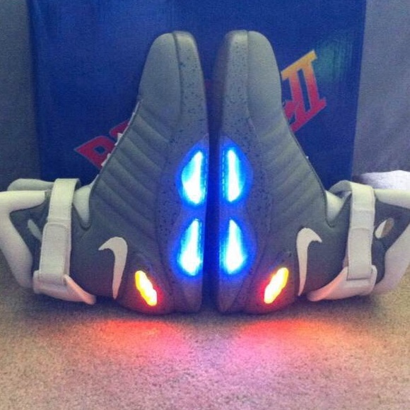 Air mags
