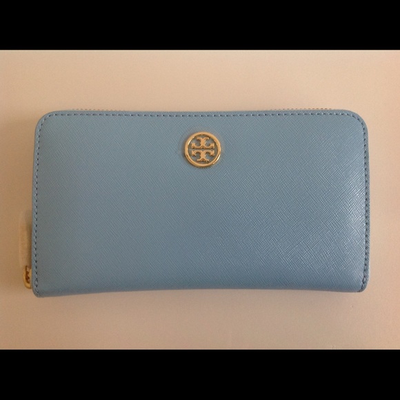Tory Burch Handbags - NWT TORY BURCH WALLET ROBINSON CONTINENTAL BLUE