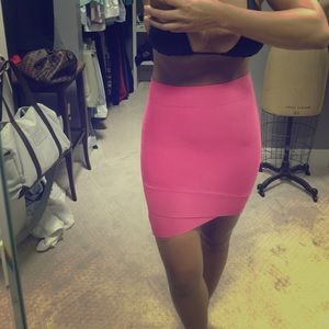 Bcbg bandage hot pink skirt Never worn NWOT