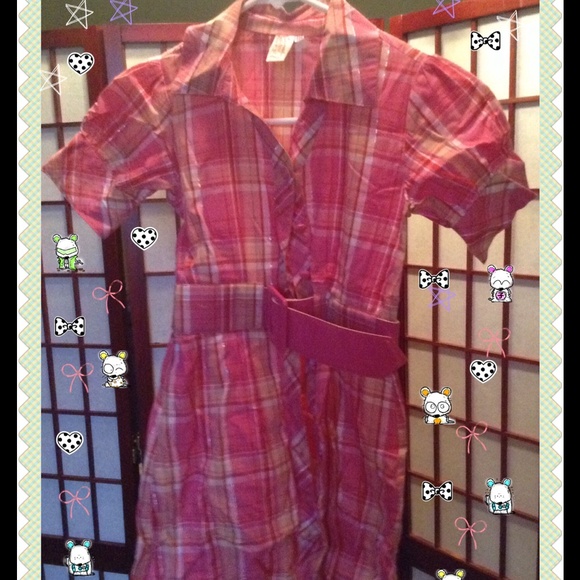Girls Cute button dress
