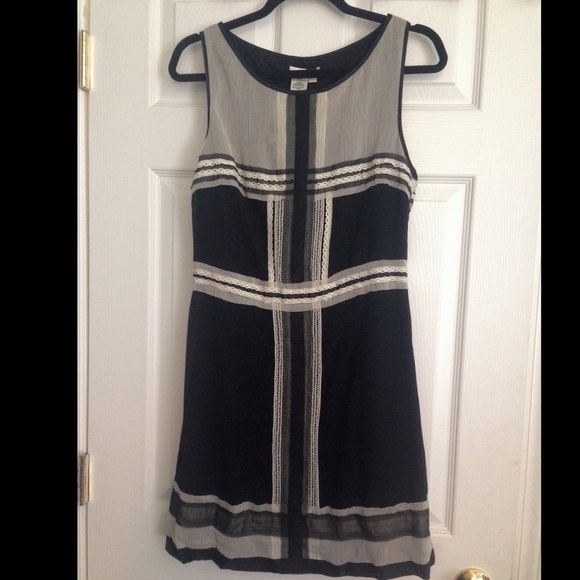 Sophie Max Black and White Shift Dress Designer