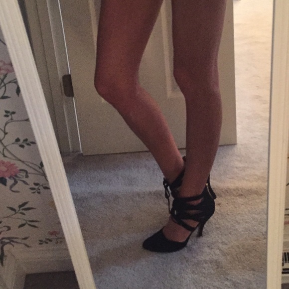 Isola size 7 black heels.