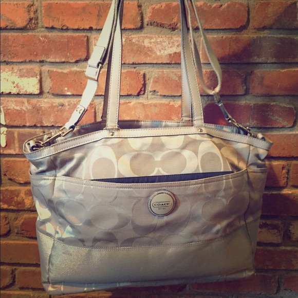 Coach Diaper Bag Tote w strap & changing pad