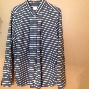 Gap the Shrunken Boyfriend Shirt