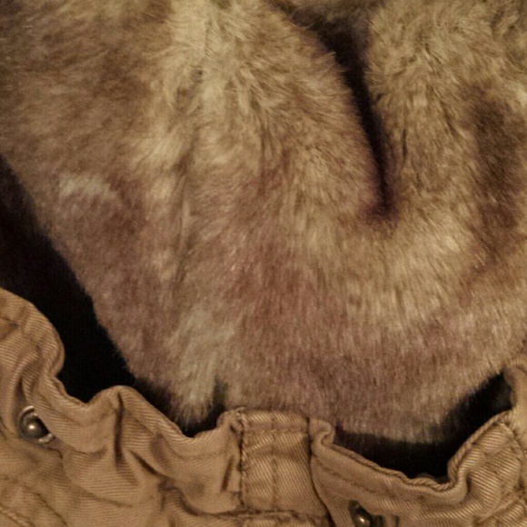Bomber jacket - Picture 3 of 4