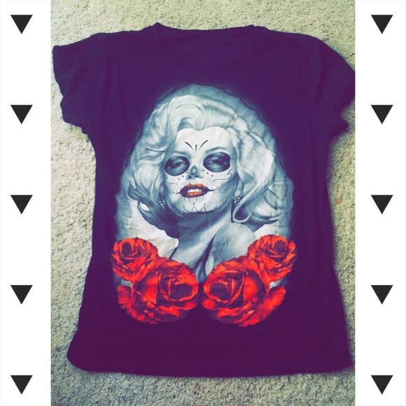 Marilyn Monroe top