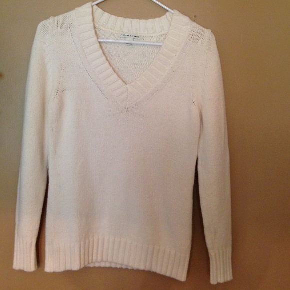 Banana Republic long sleeve sweater