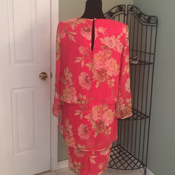 Constance Saunders Dressy Size 6 100% Silk Dress - Picture 3 of 3