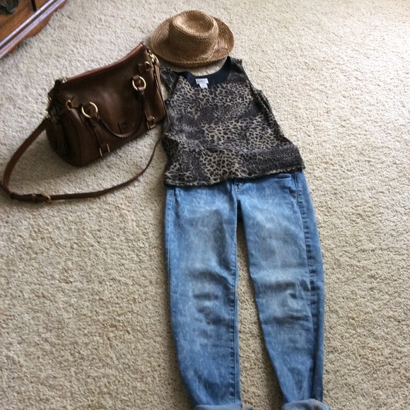 🎉Chico's Tank & Jacket. Size 0