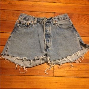 Xs Levi's High Waisted Shorts