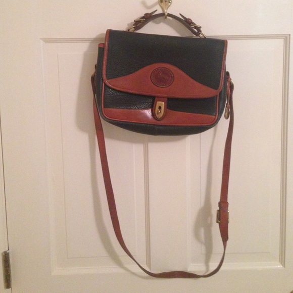 Dooney & Bourke purse