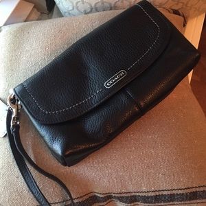 NWT Authentic Coach wristlet