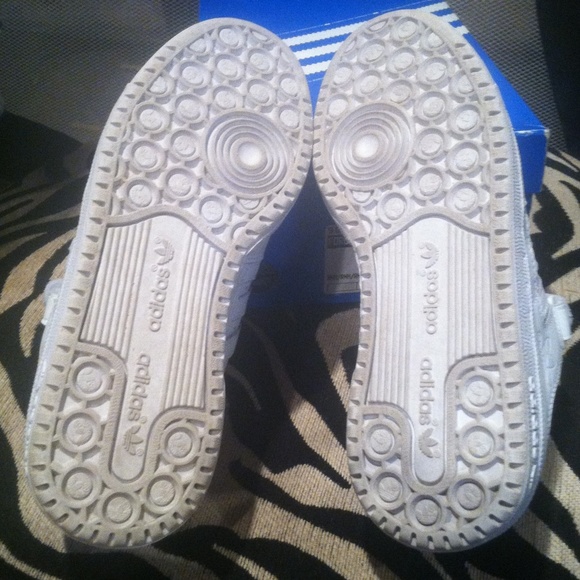 SOLD - Picture 4 of 4