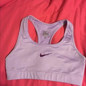 Women's purple Nike pro sports bra