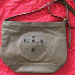 NWOT Tory Burch Kipp Bucket Bag