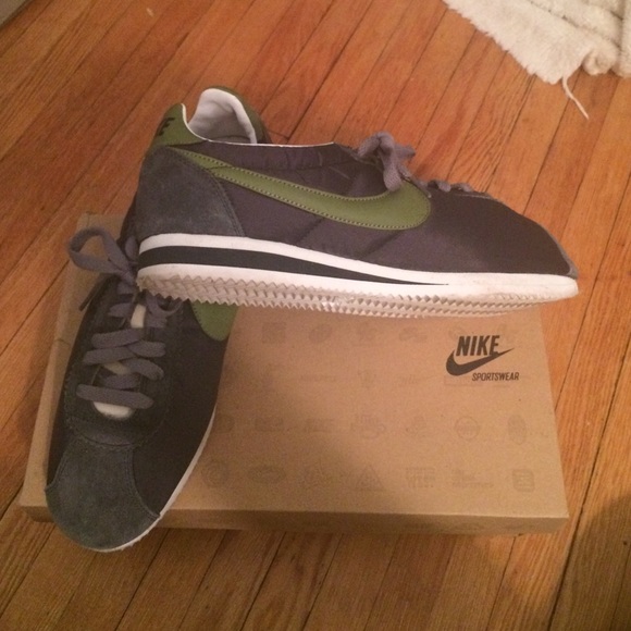 Classic Cortez Nikes, 10