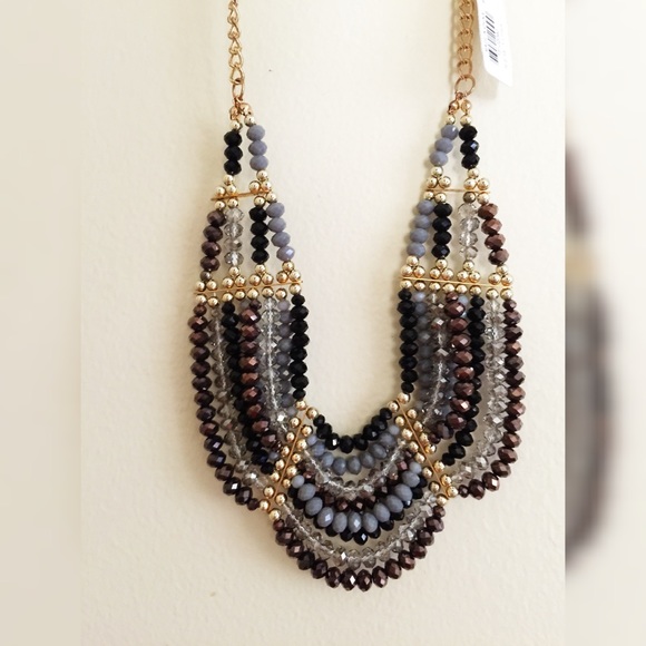 NWT New York & Company necklace