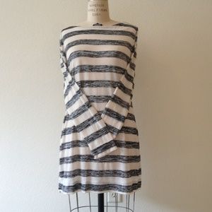 La Blanca swimsuit cover