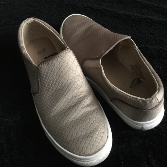 H&M Shoes - H&M Slip Ons