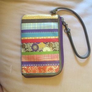 Fossil Wristlet
