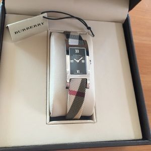 💥CYBER MONDAY SALE!!! 💥 Authentic Burberry Watch