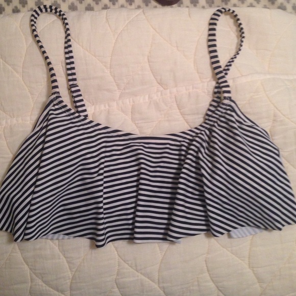 Stripped bathing suit top
