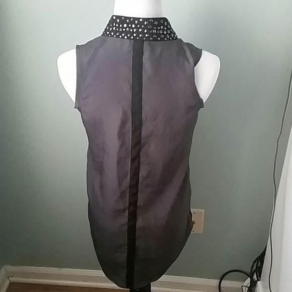 Rock & Republic Sleeveless Top with Studs XS - Picture 3 of 4