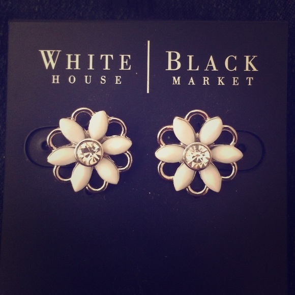 White House Black Market Jewelry - White Flower Stud Earrings