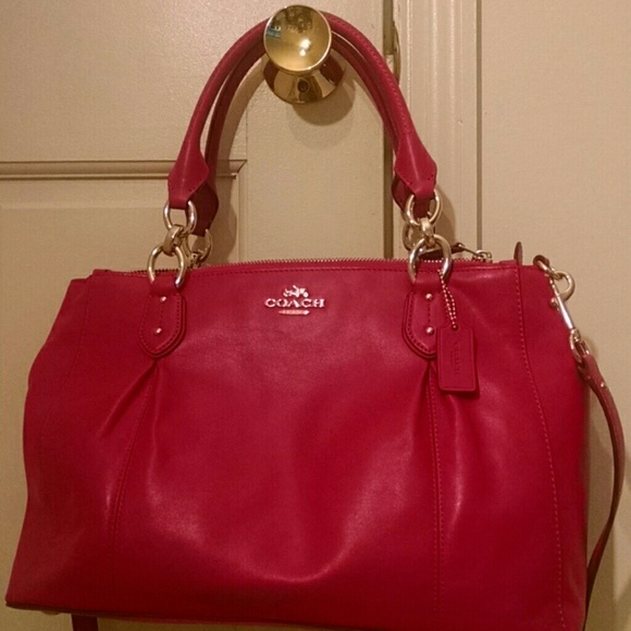 -SOLD-!!100 % authentic coach purse!! - Picture 2 of 4