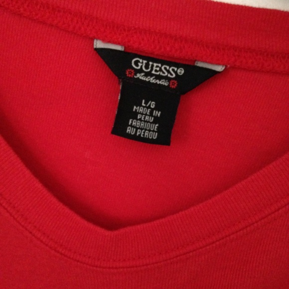 Authentic GUESS Top - Picture 2 of 3