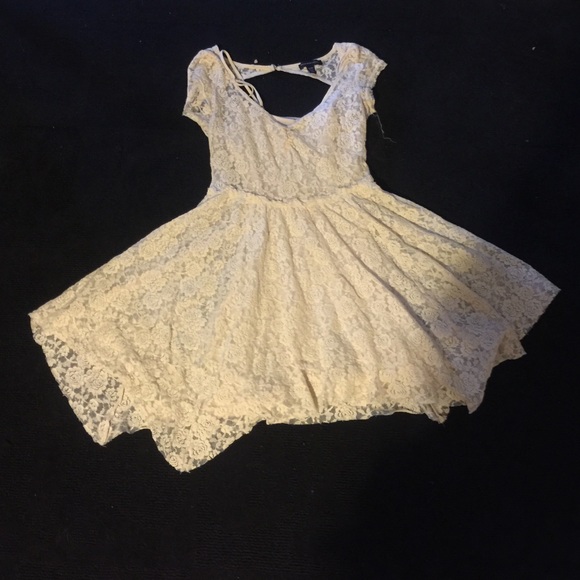 American eagle cream lace dress
