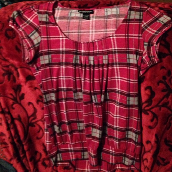 Cute plaid shirt