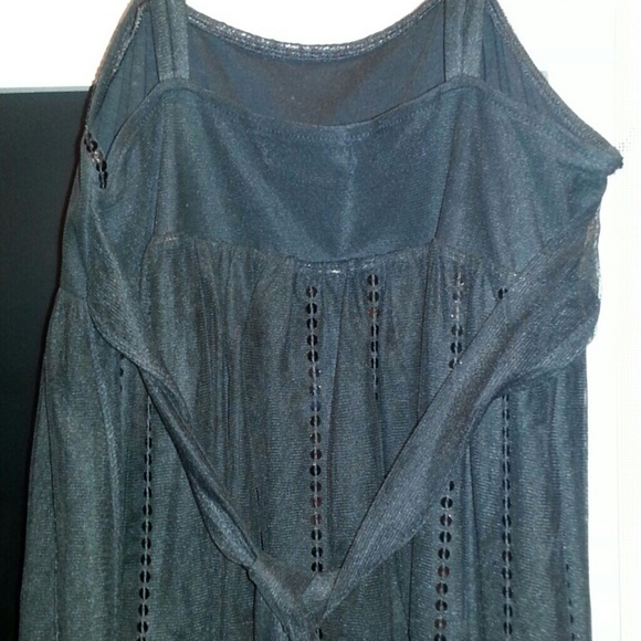 Cute dress - Picture 3 of 4