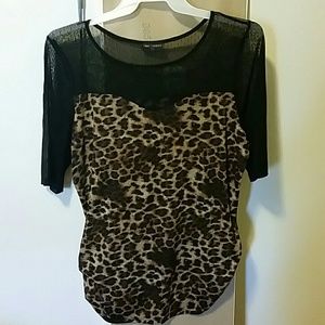 Leopard print top