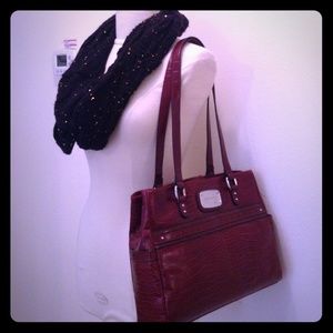 Jaclyn Smith Red/Wine Snakeskin Purse