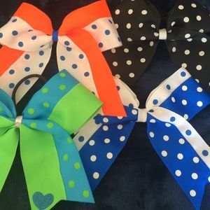 Polka dot bow bundle