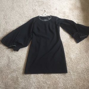 Laundry by Shelli Segal "Mad Men" dress