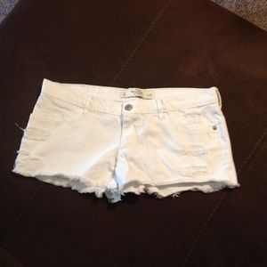 Abercrombie & Fitch Denim distressed white shorts