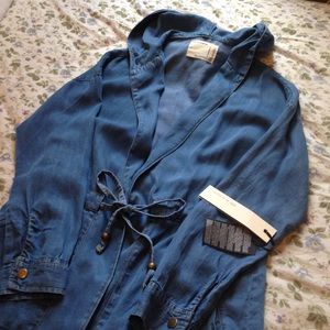Vintage-washed Jean Wrap Utility Jacket