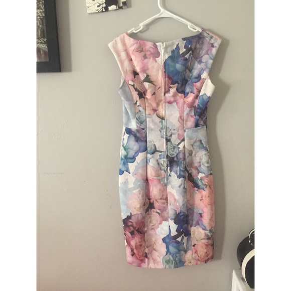 🛍SOLD🛍 - Picture 2 of 4