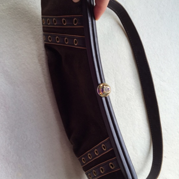 Gorgeous Brown Suede Handbag - Picture 2 of 4