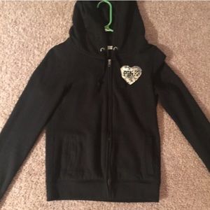 VS black pink sweater