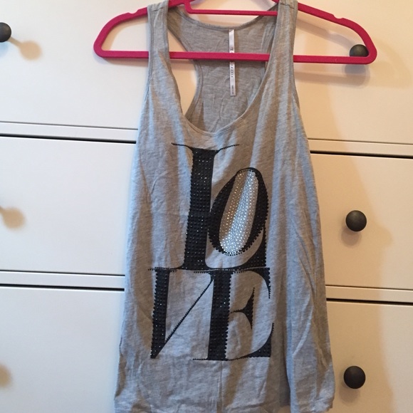 Love tank top