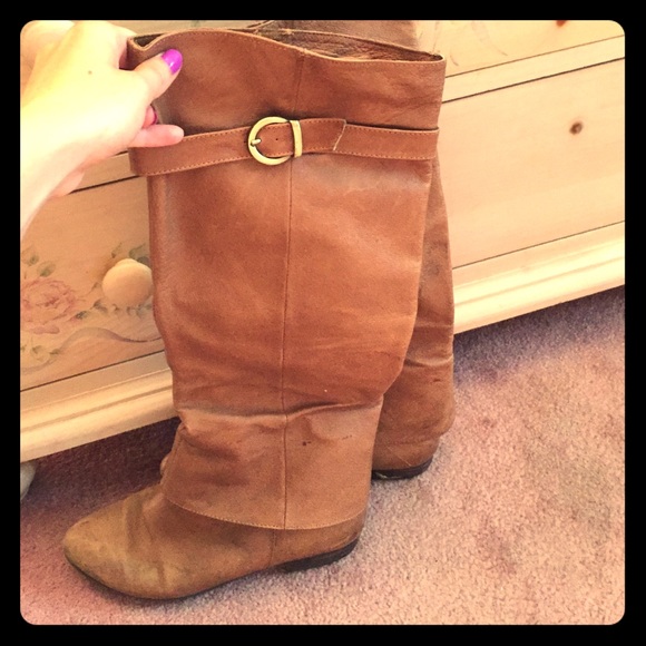 Brown boots