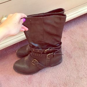 Brown boots