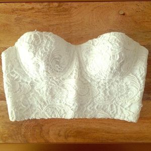 GUESS by Marciano crop top/bustea