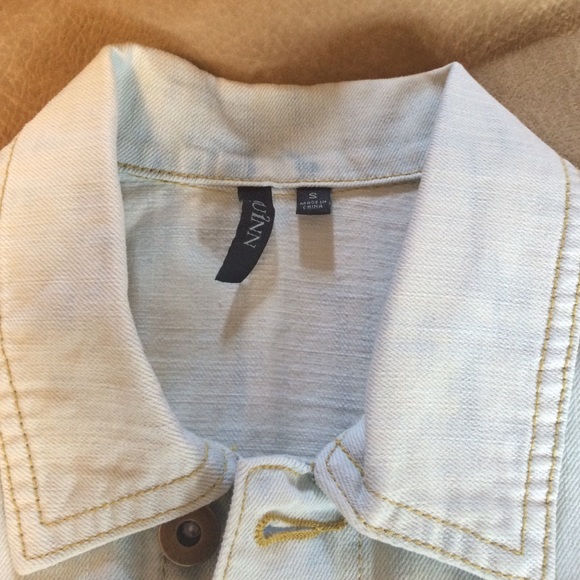 Denim Vest NWOT - Picture 2 of 3