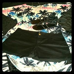 Black H&M shorts